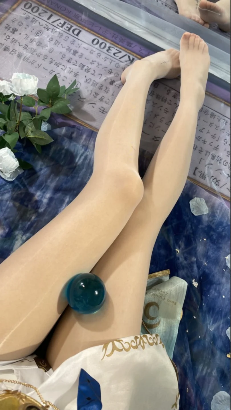 白栎Shirly - No.024 鸣潮·尤诺 [138P,22V-5.79GB]01 tg@simisebaisi 【丝足阁】138.webp